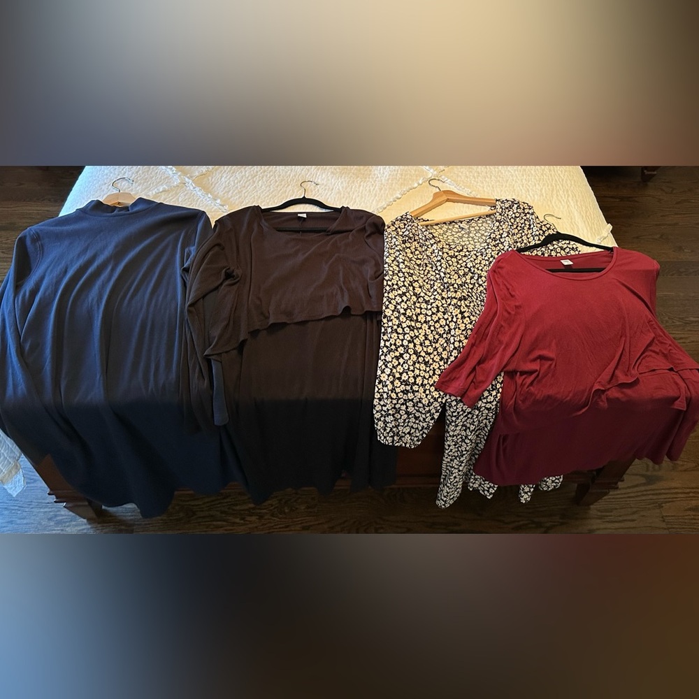 Old Navy Maternity/Nursing Bundle